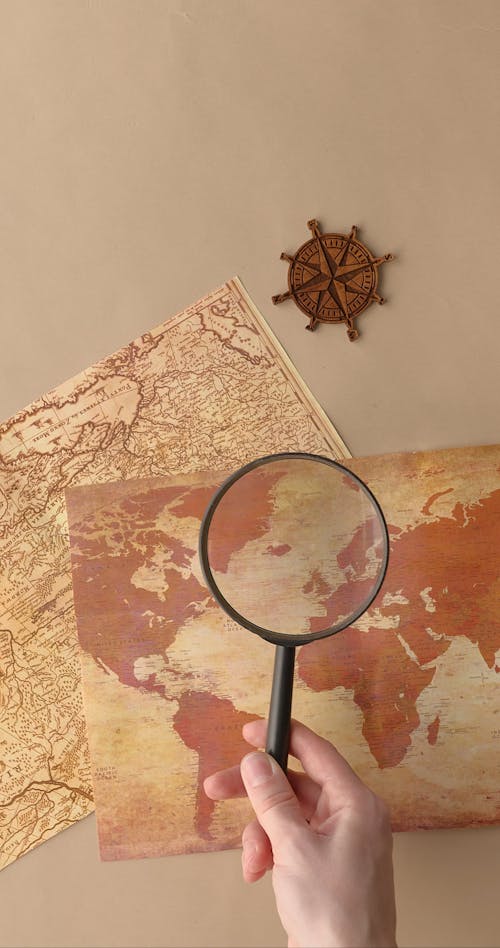 Searching for a Place in the Map with a Magnifying Glass