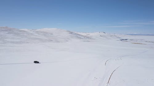 Off-Roading on the Snow