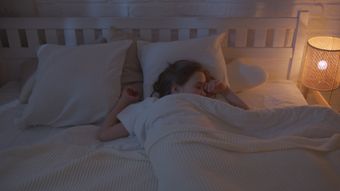 失眠免费下载高清视频高清视频视频素材