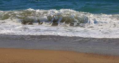 waves rushing to the shore