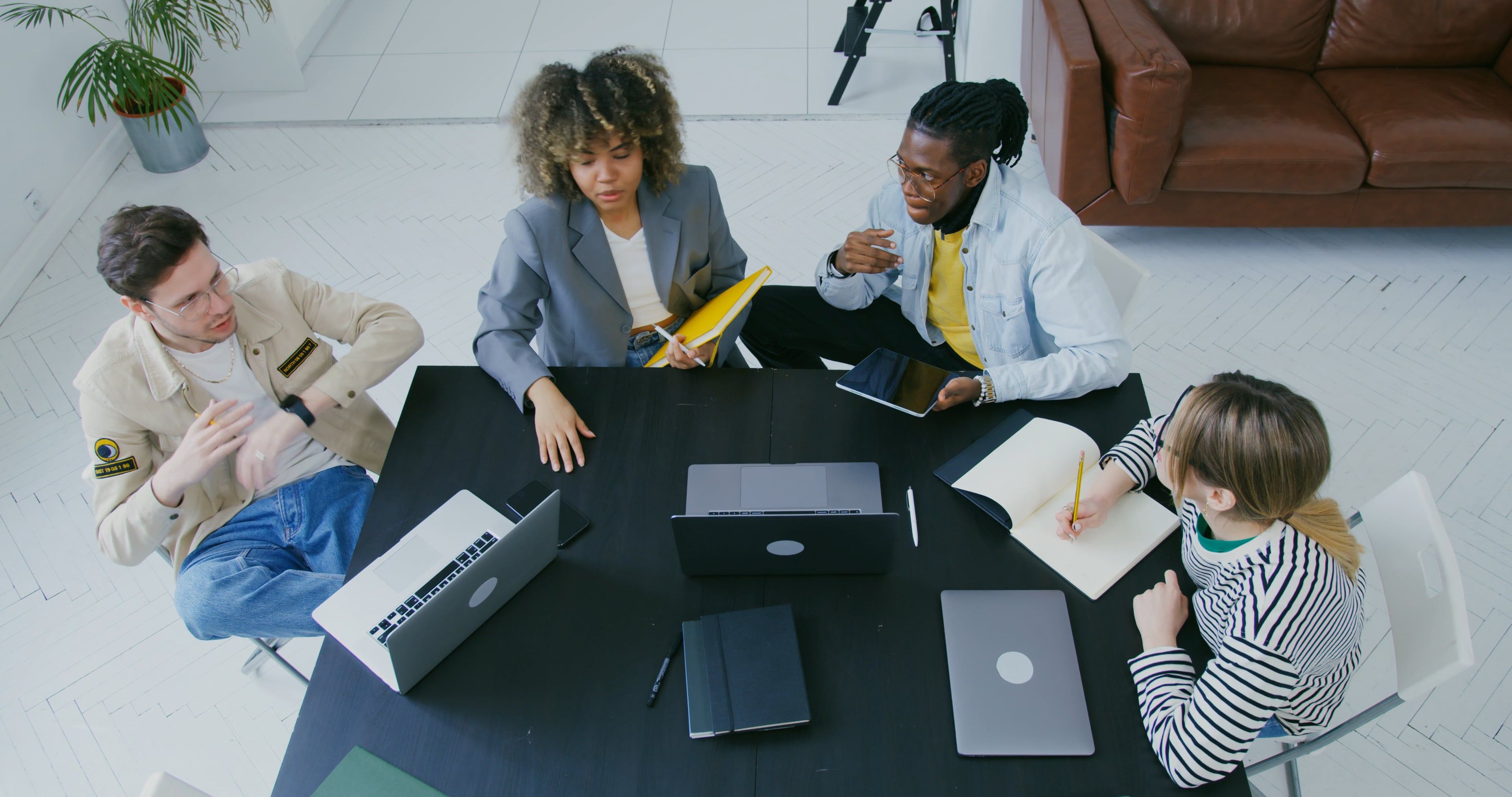 People Working Together Free Stock Video people-working-together-free-stock-video