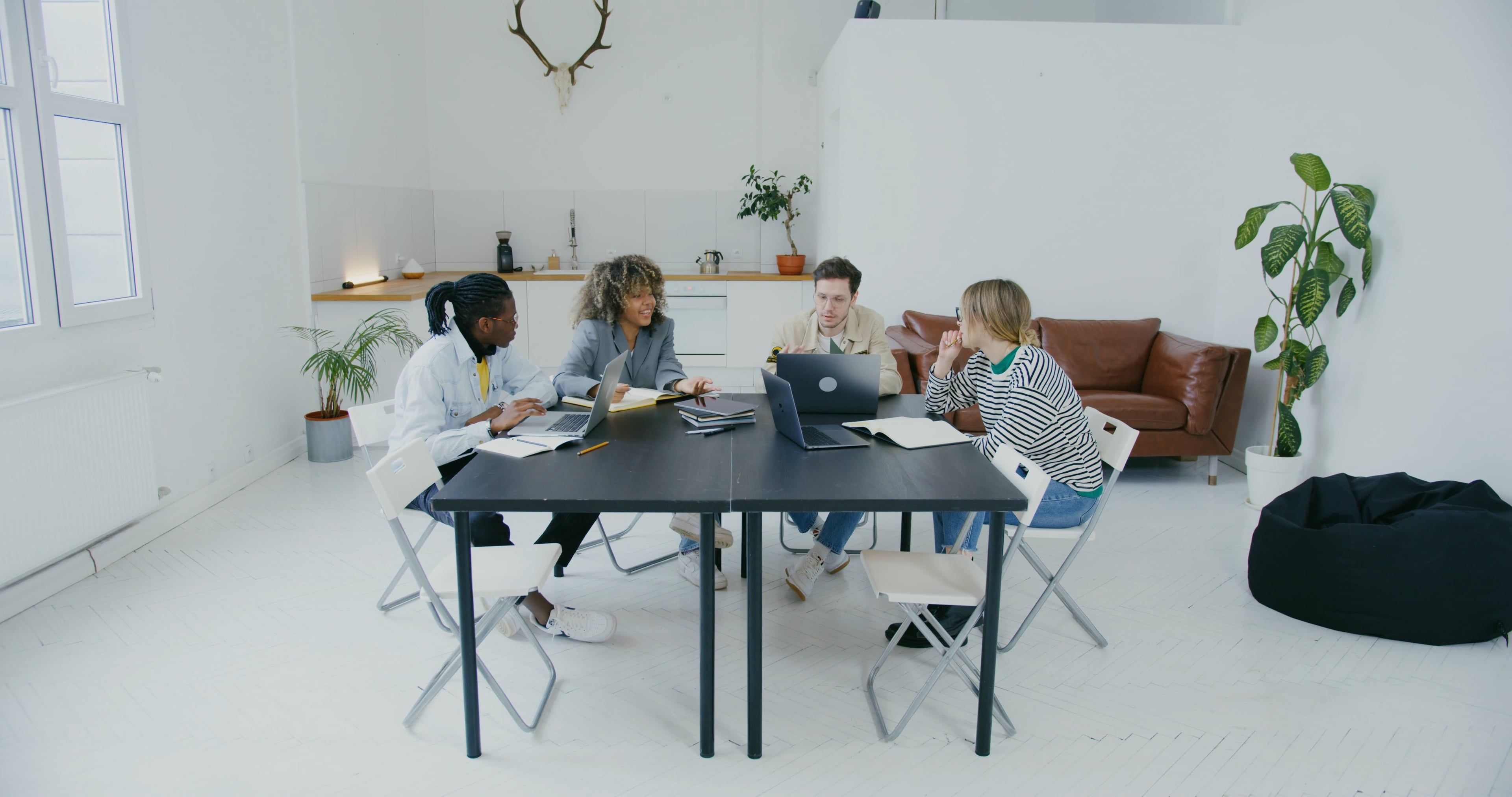 People Working Together Free Stock Video people-working-together-free-stock-video