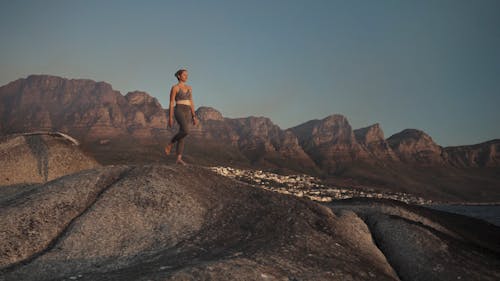 Video of a Woman Doing Exercise 