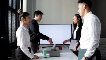 会议室安静决策高清视频免费下载高清视频视频素材
