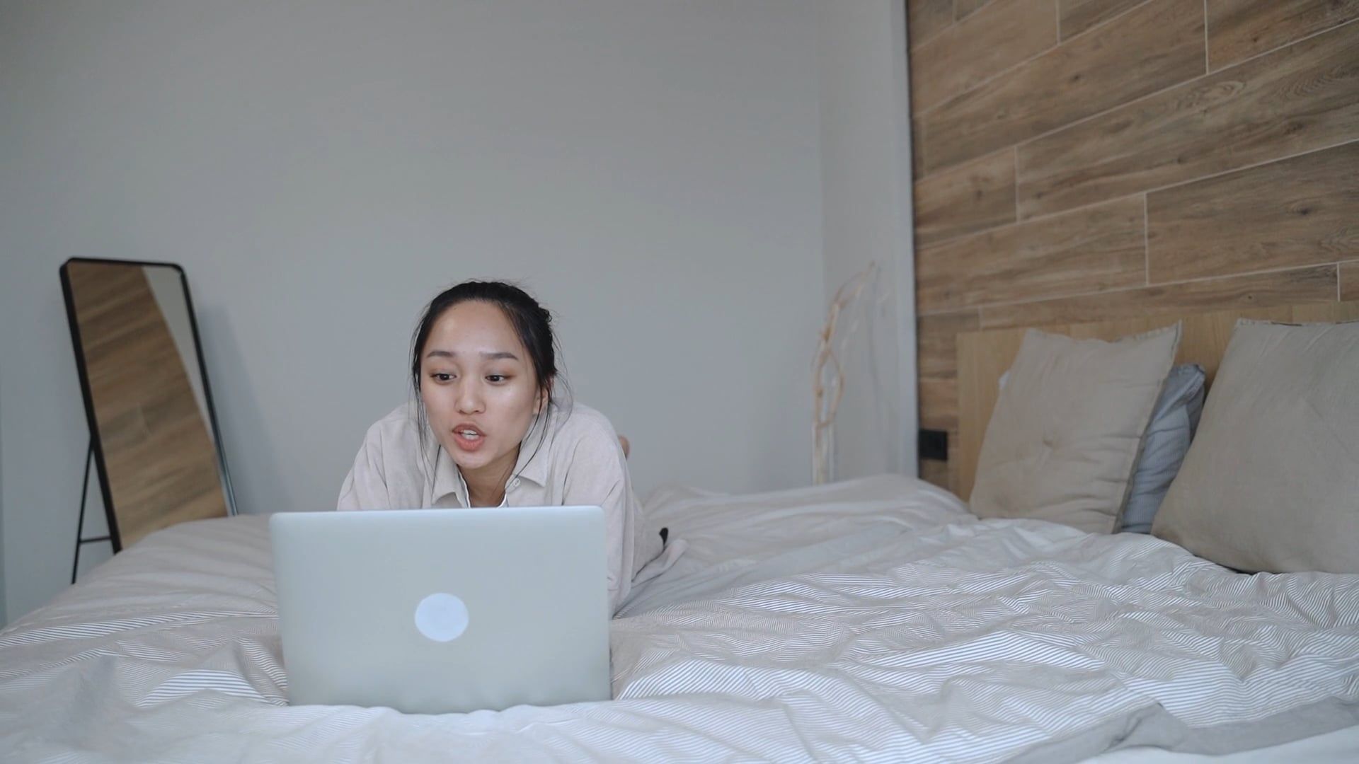 Free St Lucia dating site member on a video call — AimerWorld