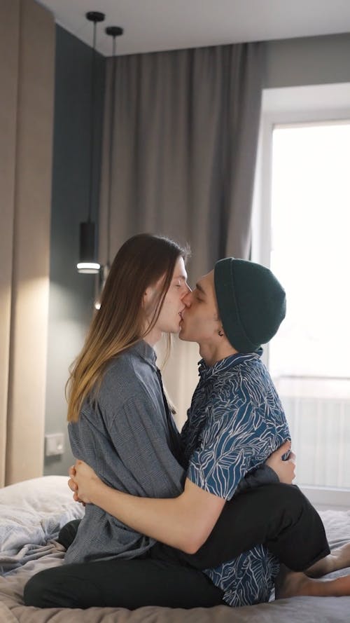 si En riesgo Alacena Kissing Videos, Download The BEST Free 4k Stock Video Footage & Kissing HD Video Clips si En riesgo Alacena Kissing Videos, Download The BEST Free 4k Stock Video Footage & Kissing HD Video Clips
