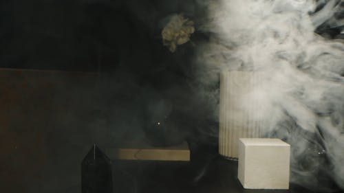 Geometrical Shape Objects with Smoke Effect