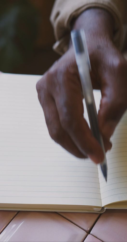 Writing Vertical Videos, Download The BEST Free 4k Stock Video Footage ...