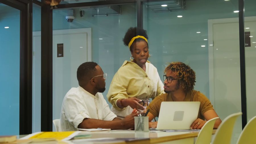 Équipe en coworking