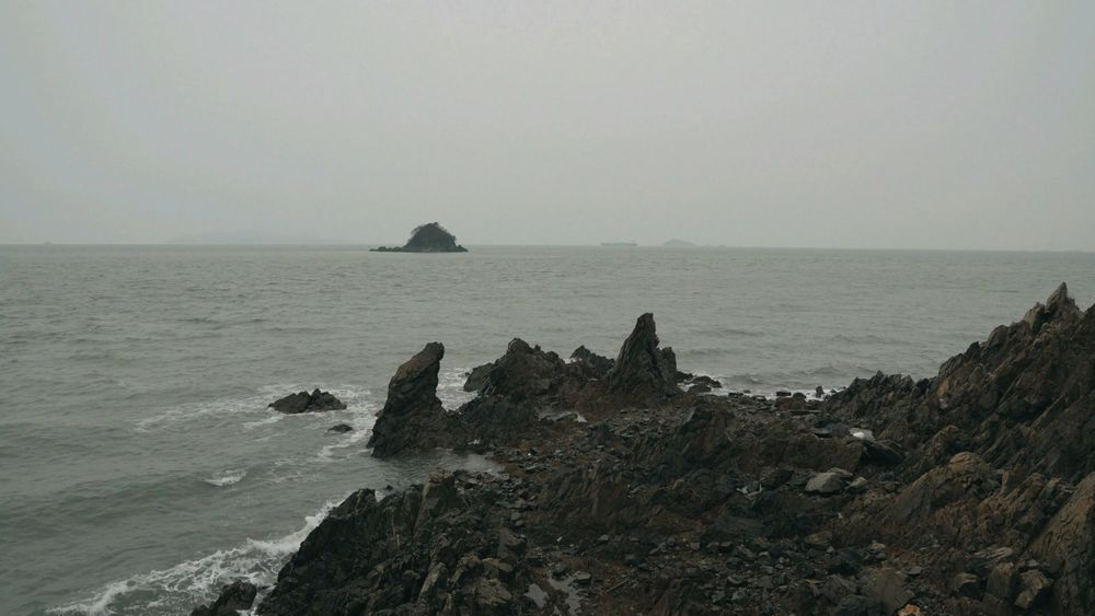 必見の 6 つの驚異的な岩層