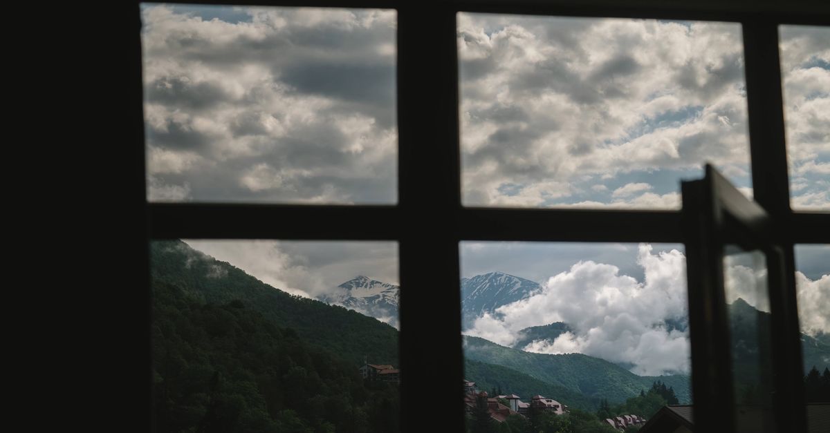 Lapse Window Time Lapse Video of View From the Window Free Stock Video Footage ...