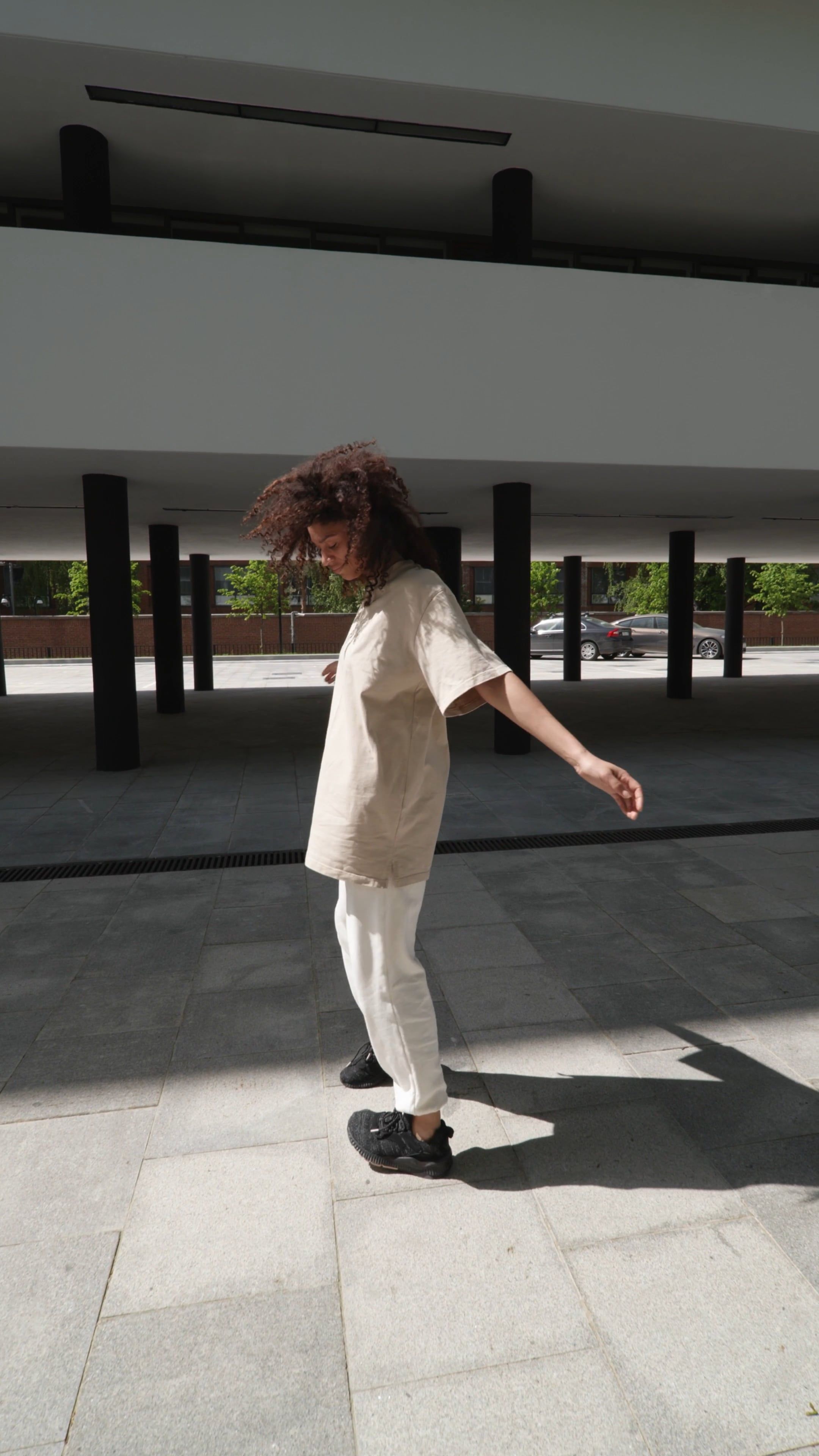 Woman Doing Breakdance Free Stock Video Footage Royalty Free 4k Hd