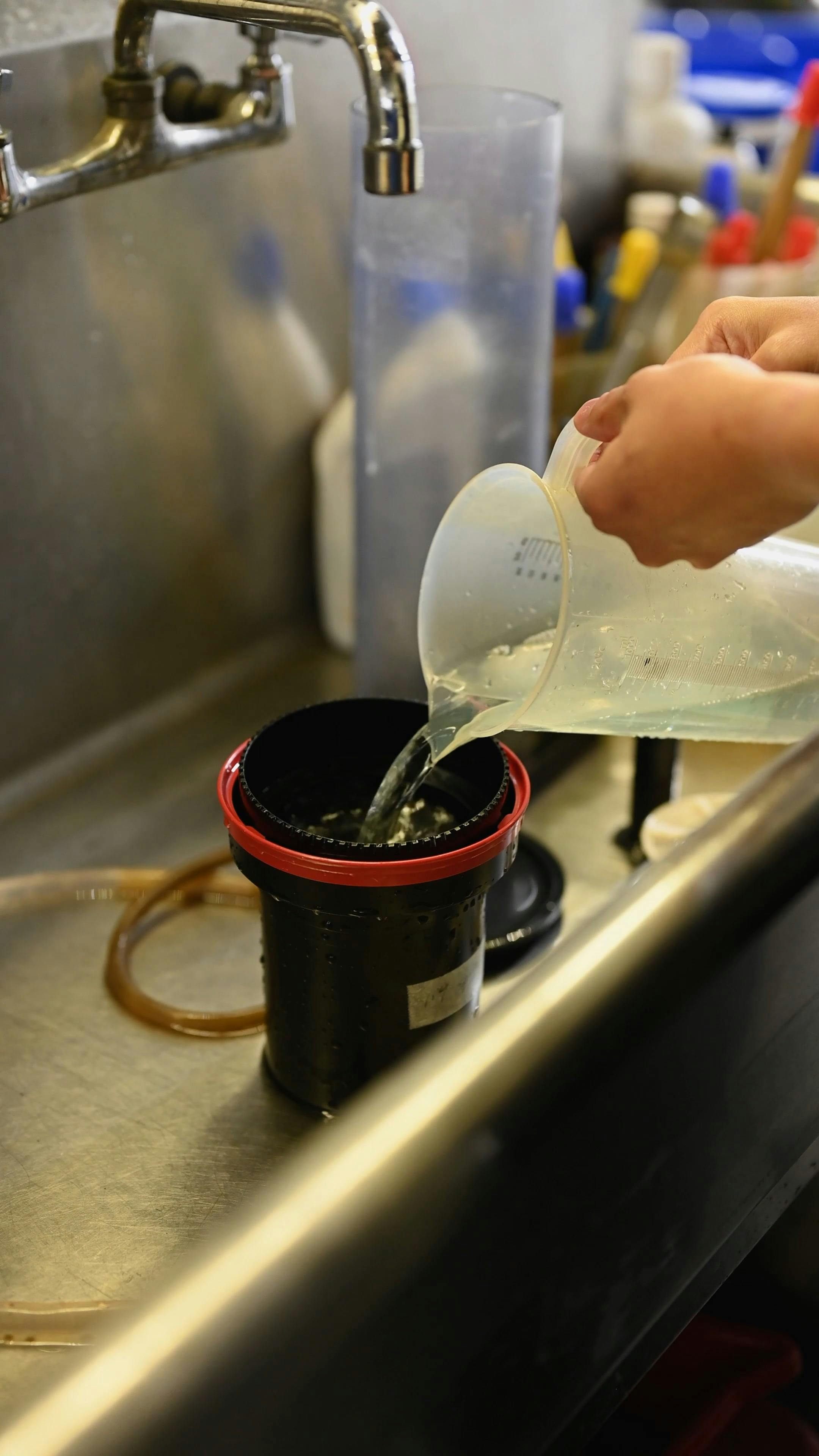 Closing Faucet Videos, Download The BEST Free 4k Stock Video Footage & Closing Faucet HD Video Clips