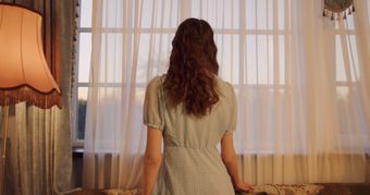 美女傍晚视频免费下载视频素材