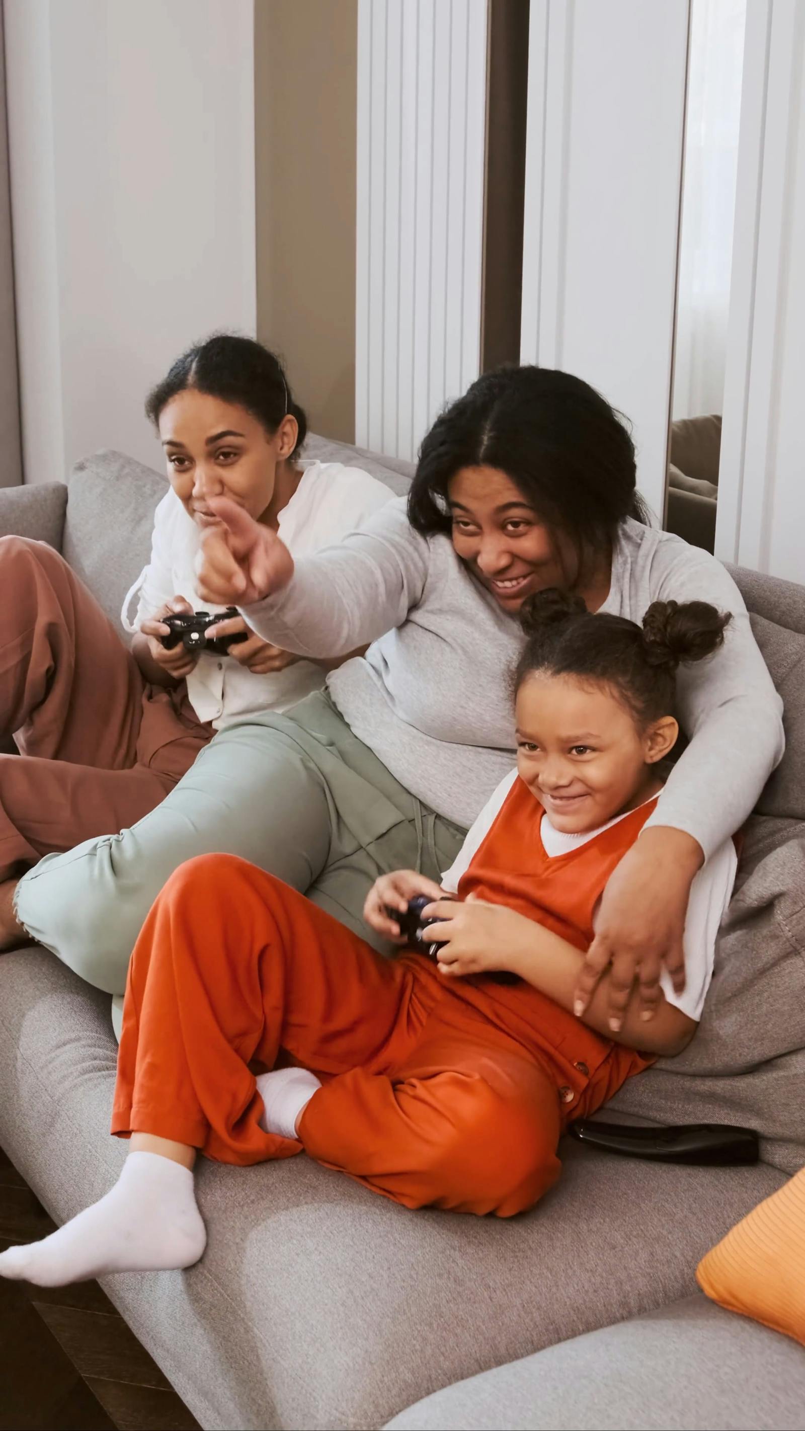 Lesbian Mother Daughter Exchange Club Videos, Download The BEST Free 4k