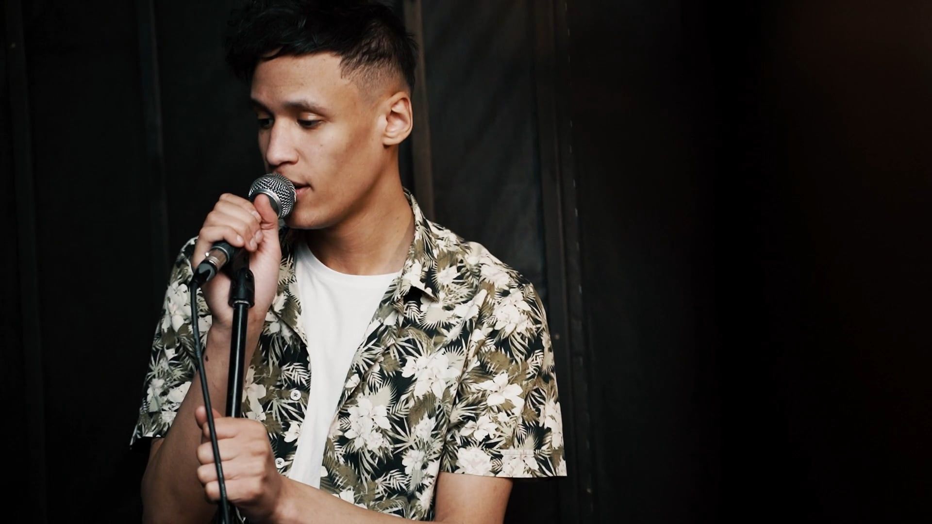 Singer video