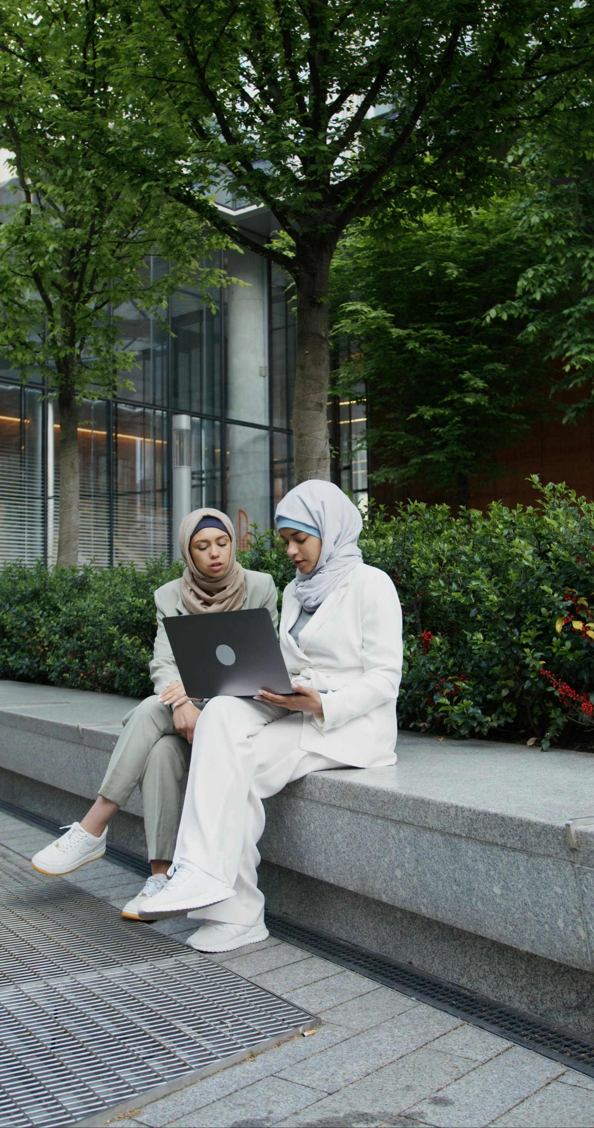 vetement pour serveuse