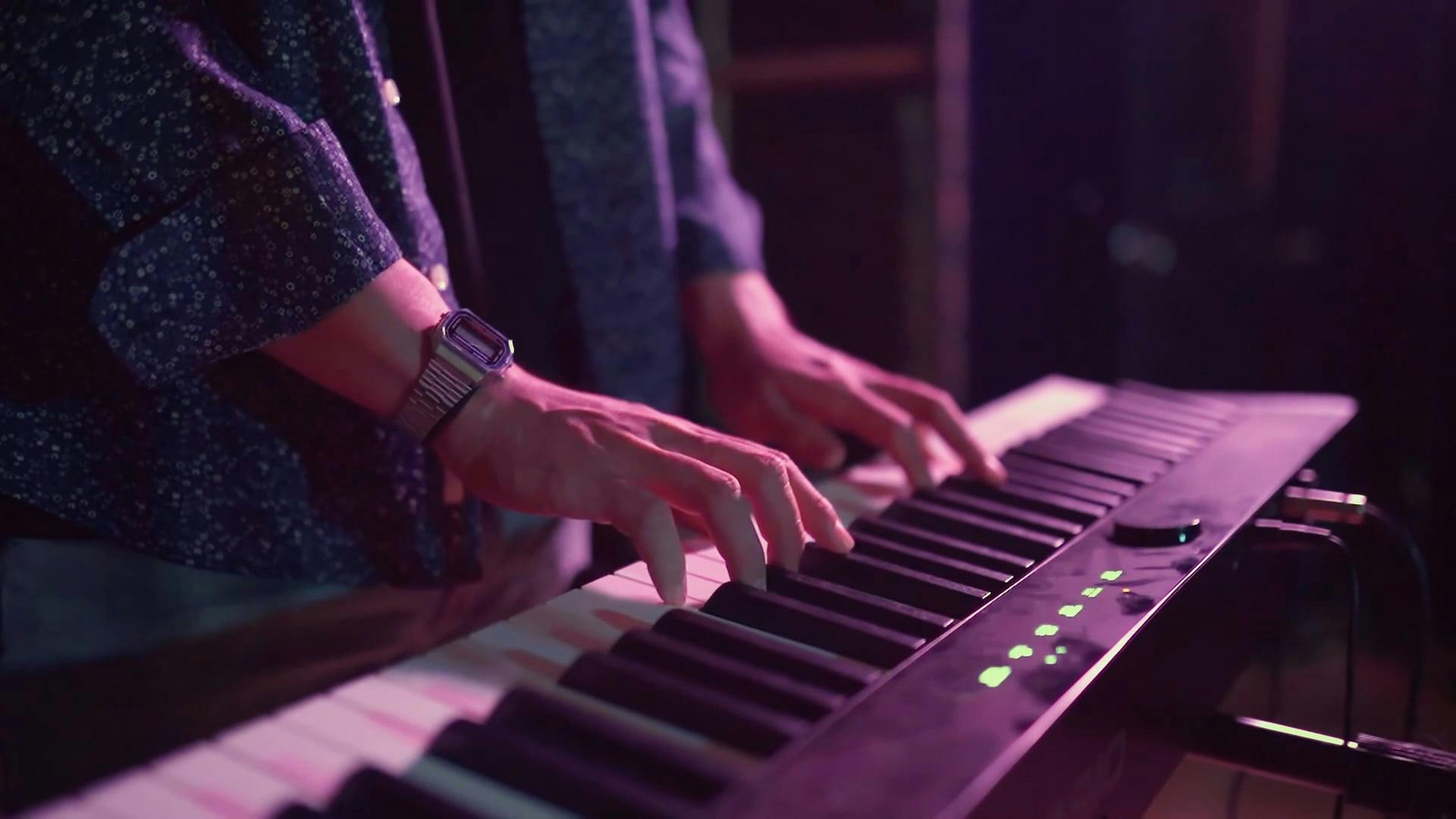 Man Playing Electronic Keyboard · Free Stock Video