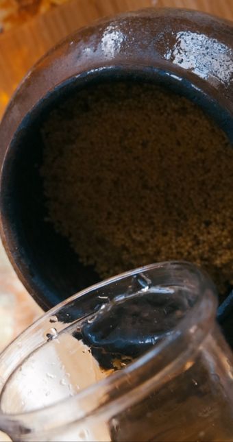 倒米酒高清视频高清视频视频素材
