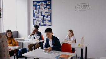 中国课室上课视频素材视频素材