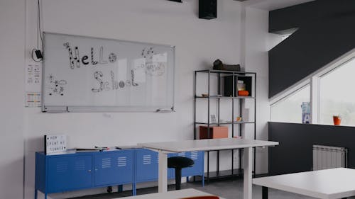 Classroom Background Photos, Download The BEST Free Classroom Background  Stock Photos & HD Images