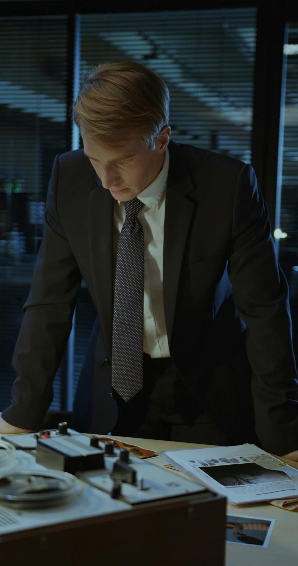 Angry Detective Talking Free Stock Video angry-detective-talking-free-stock-video