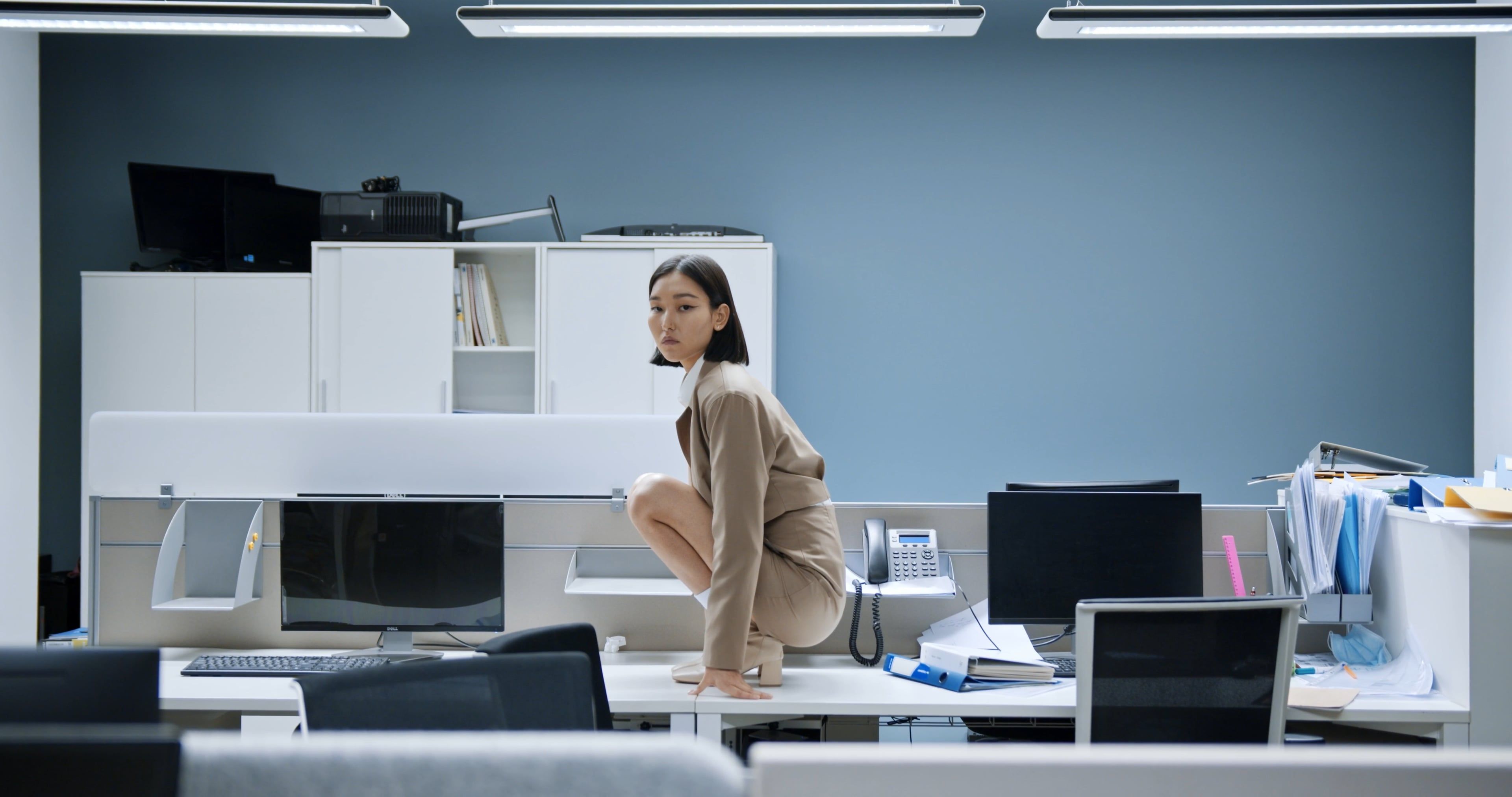 Technology In Office Videos, Download The BEST Free 4k Stock Video ...