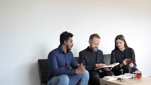 A Pastor Leasing the Bible Reading