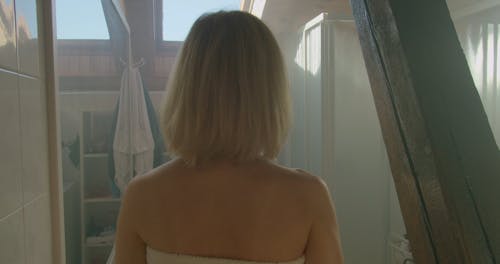 Woman inside a Bathroom
