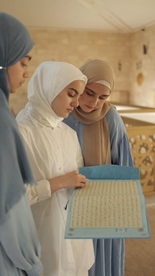 Women Reading Quran