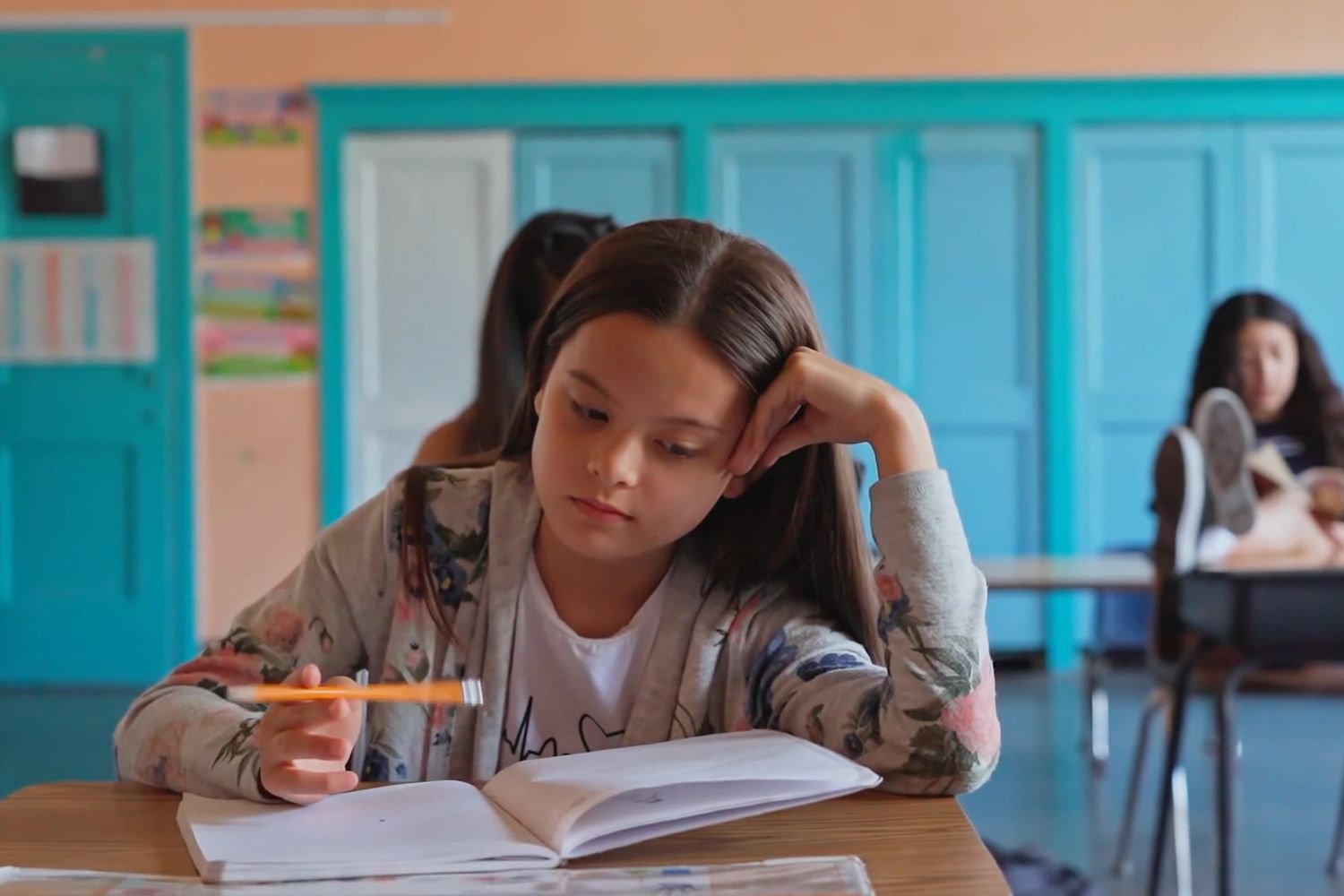 Students Learning Video Student Learning Videos, Download The BEST Free 4k Stock Video Footage ...