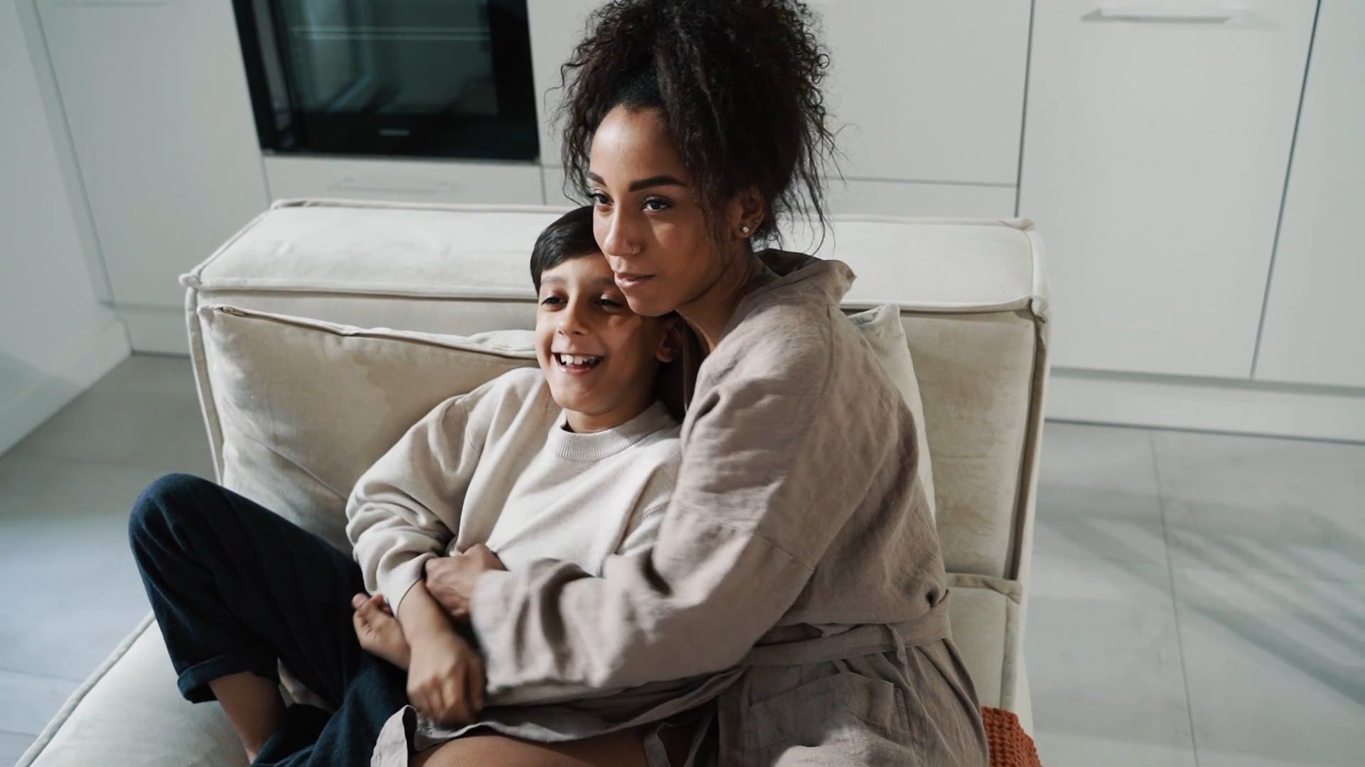 Real+Mom+Haveing+Sex+With+Sons+Friend Videos, Download The BEST Free 4k