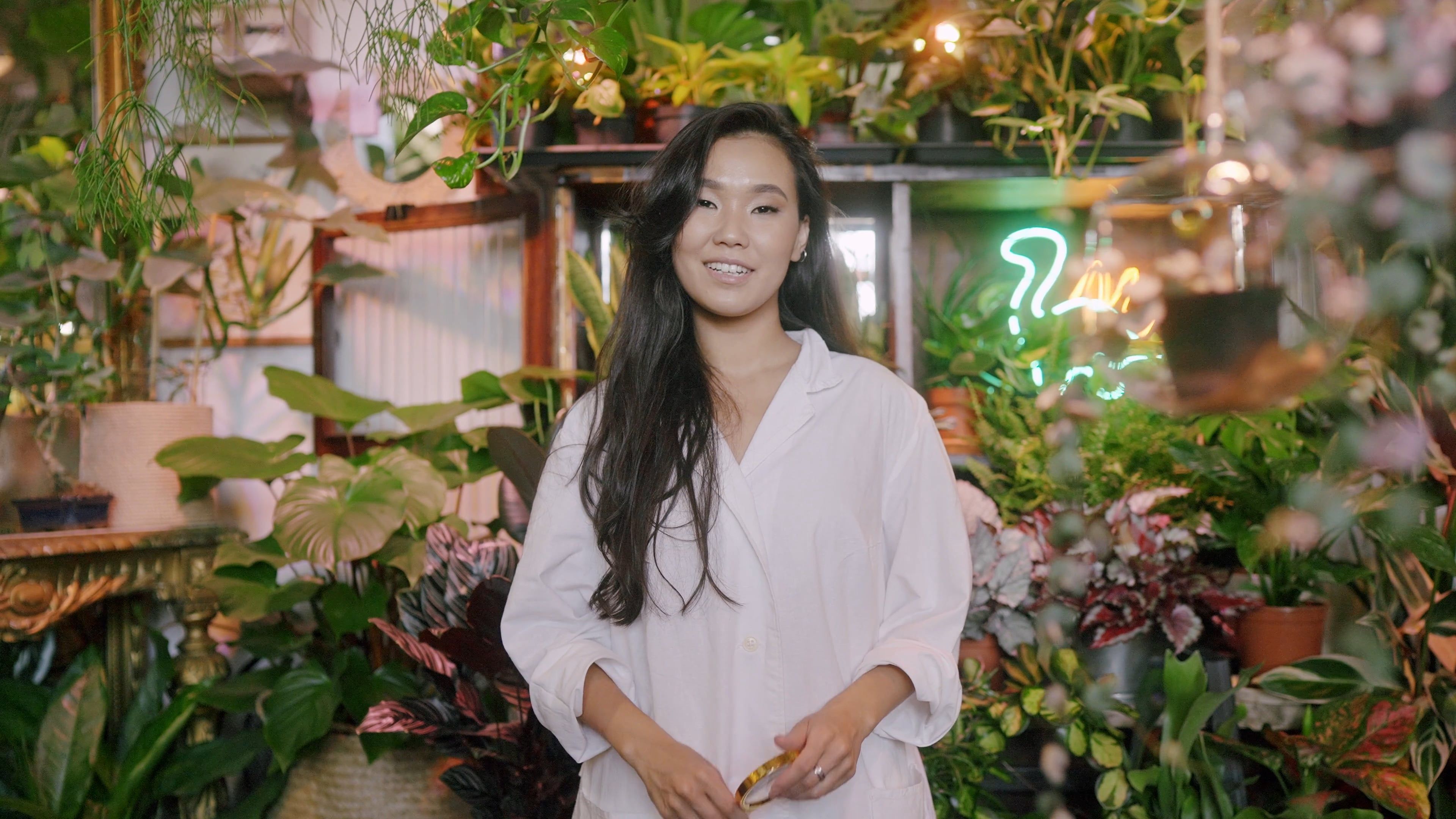 Garden Store video