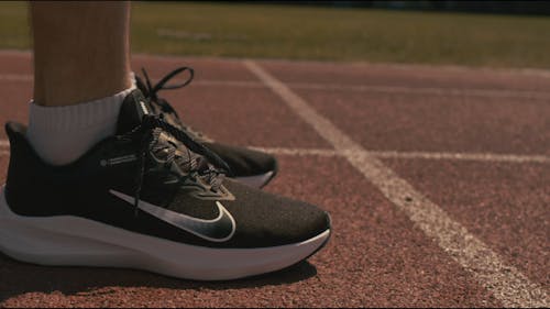 Los mejores 10+ vídeos de Nike · Banco Imágenes Gratis · Vídeos de archivo de