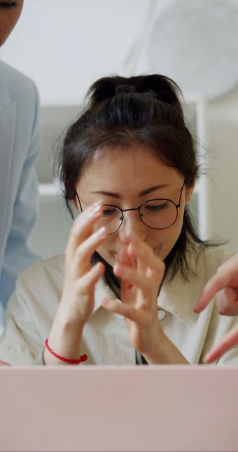 批评视频素材