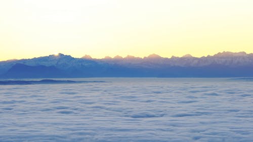 Video Des Wolkenmeeres Während Des Sonnenaufgangs