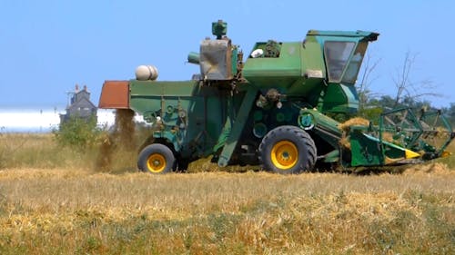 Time Lapse Video Of A Combine Harvester