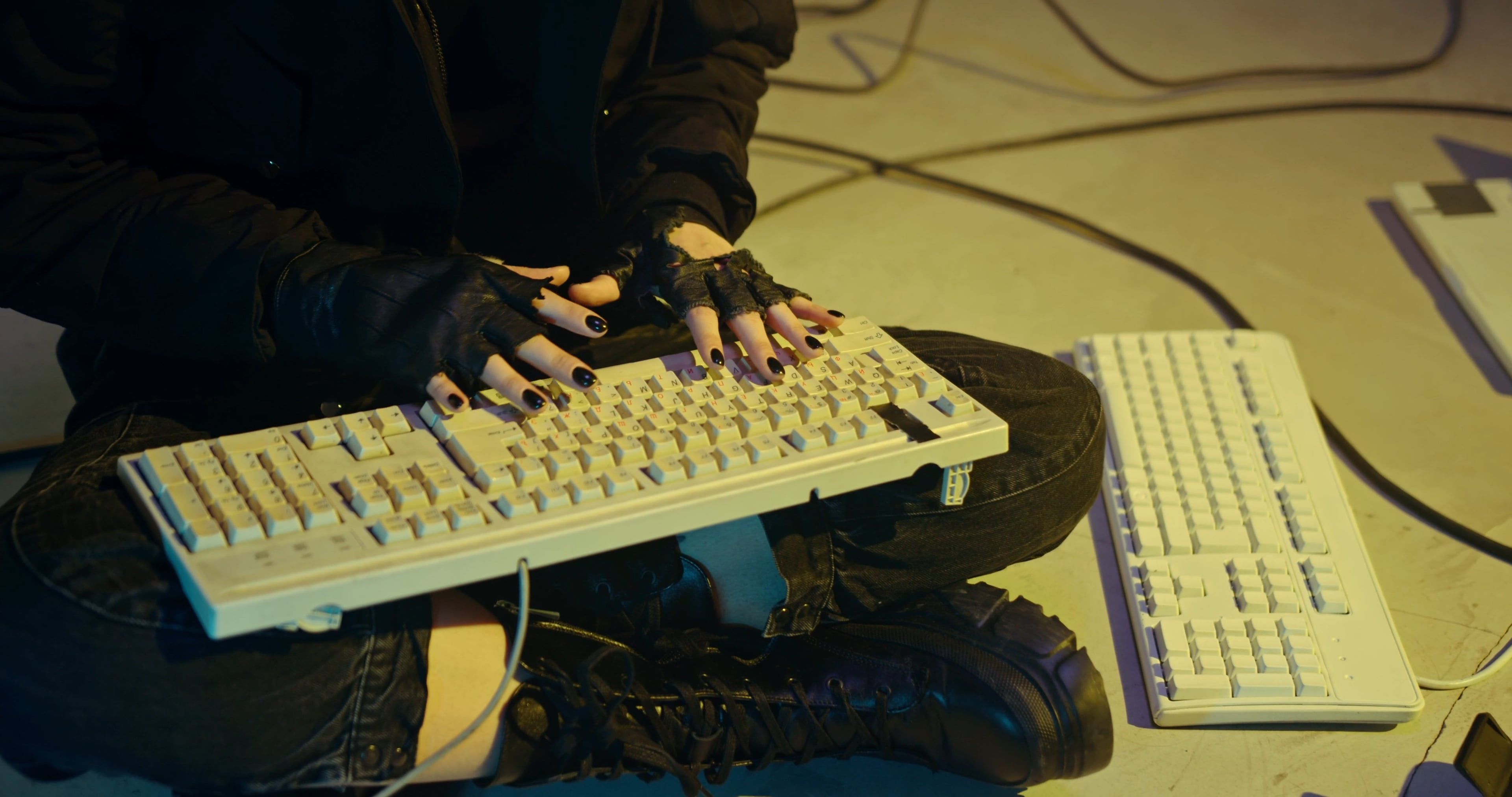 A Woman Typing on Keyboards Free Stock Video Footage, Royalty-Free 4K ...