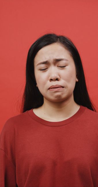 大哭视频素材