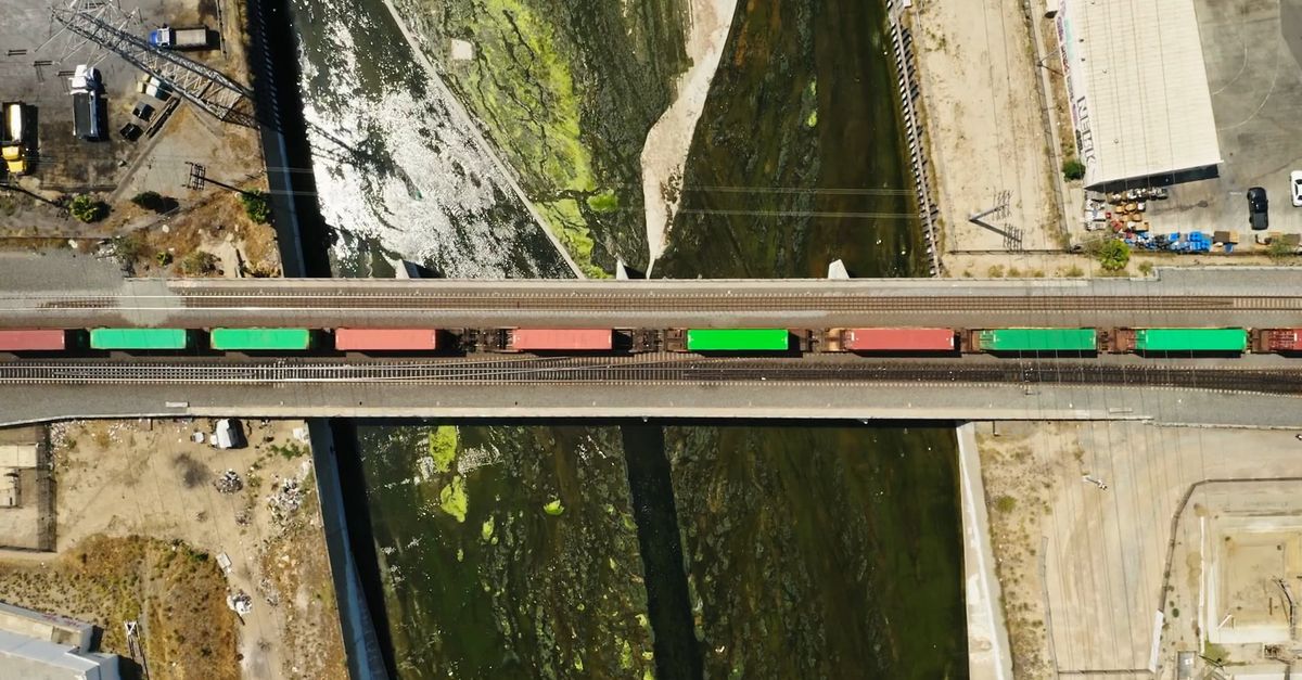 Train View Video Birds Eye View of a Train Free Stock Video Footage, Royalty-Free 4K ...