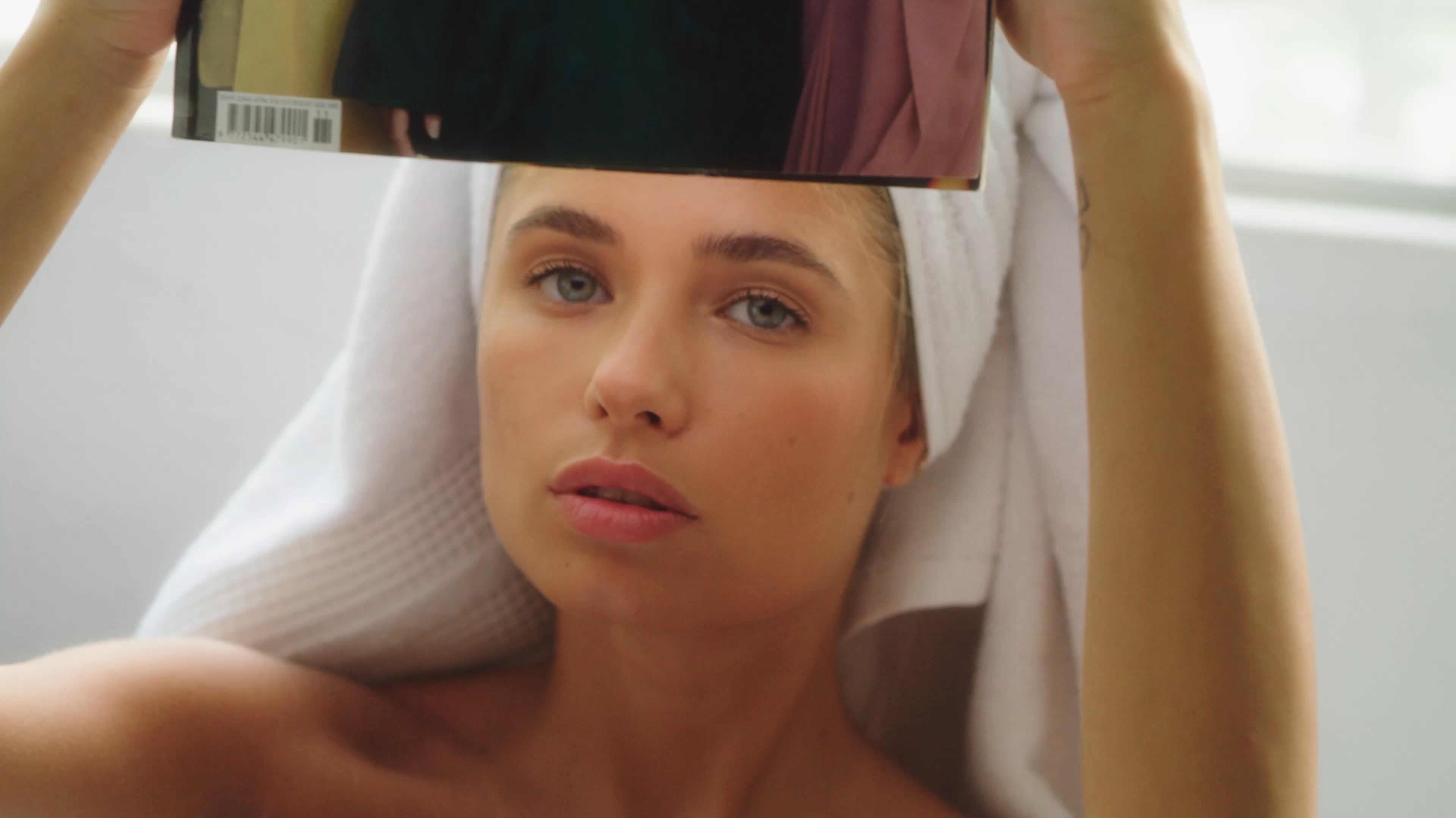 Fashion Magazine video