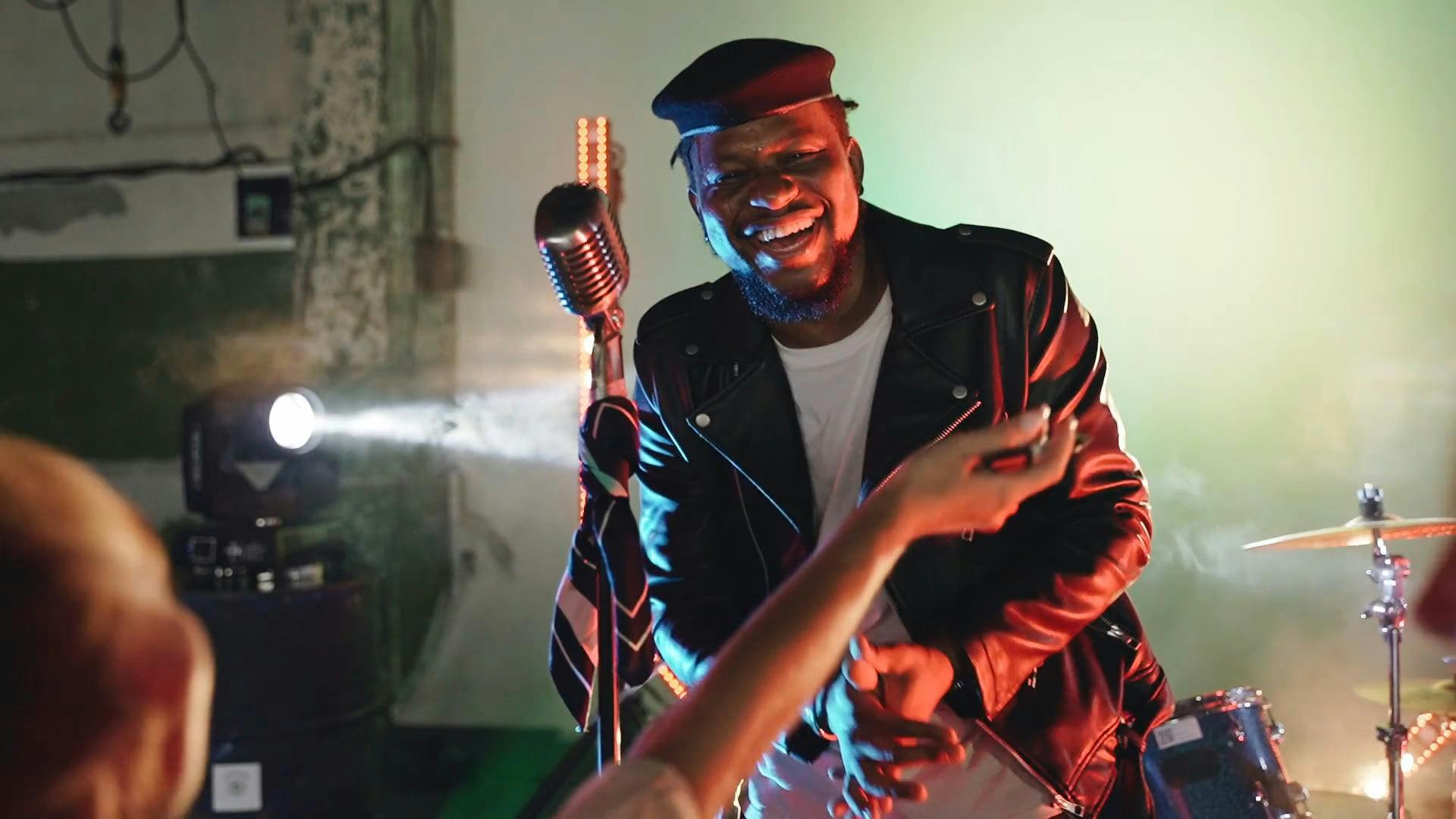 Celebrity Men Videos, Download The BEST Free 4k Stock Video Footage