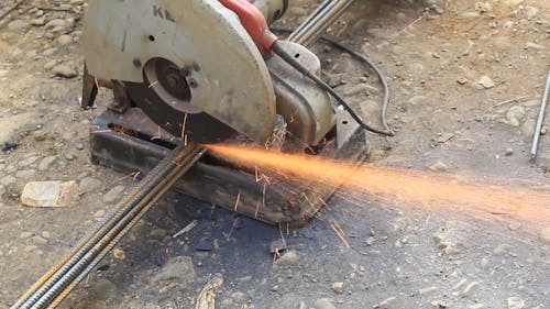 Cutting Steel Bars Using a Circular Saw