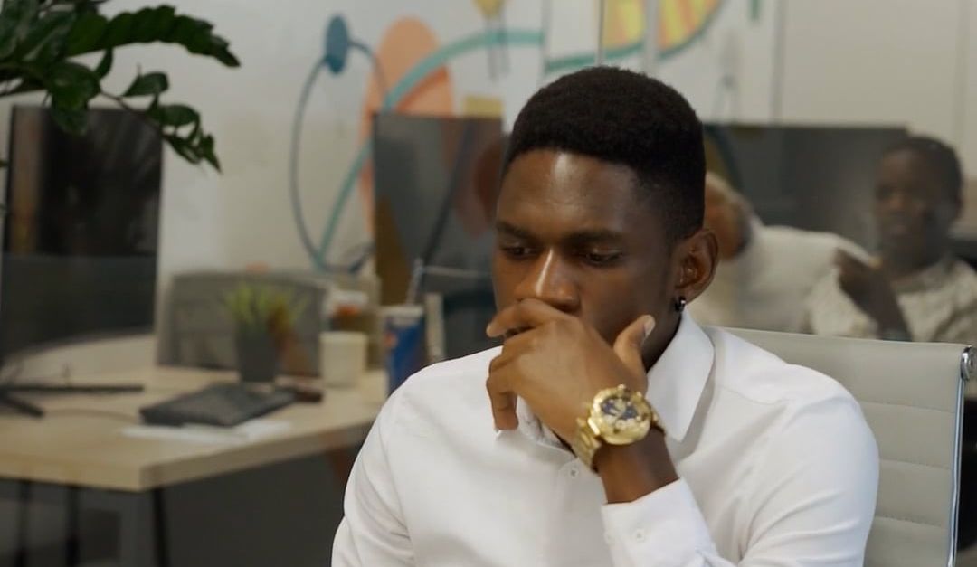 Man Using Computer 4k A Man Using his Laptop at an Office Free Stock Video Footage, Royalty ...
