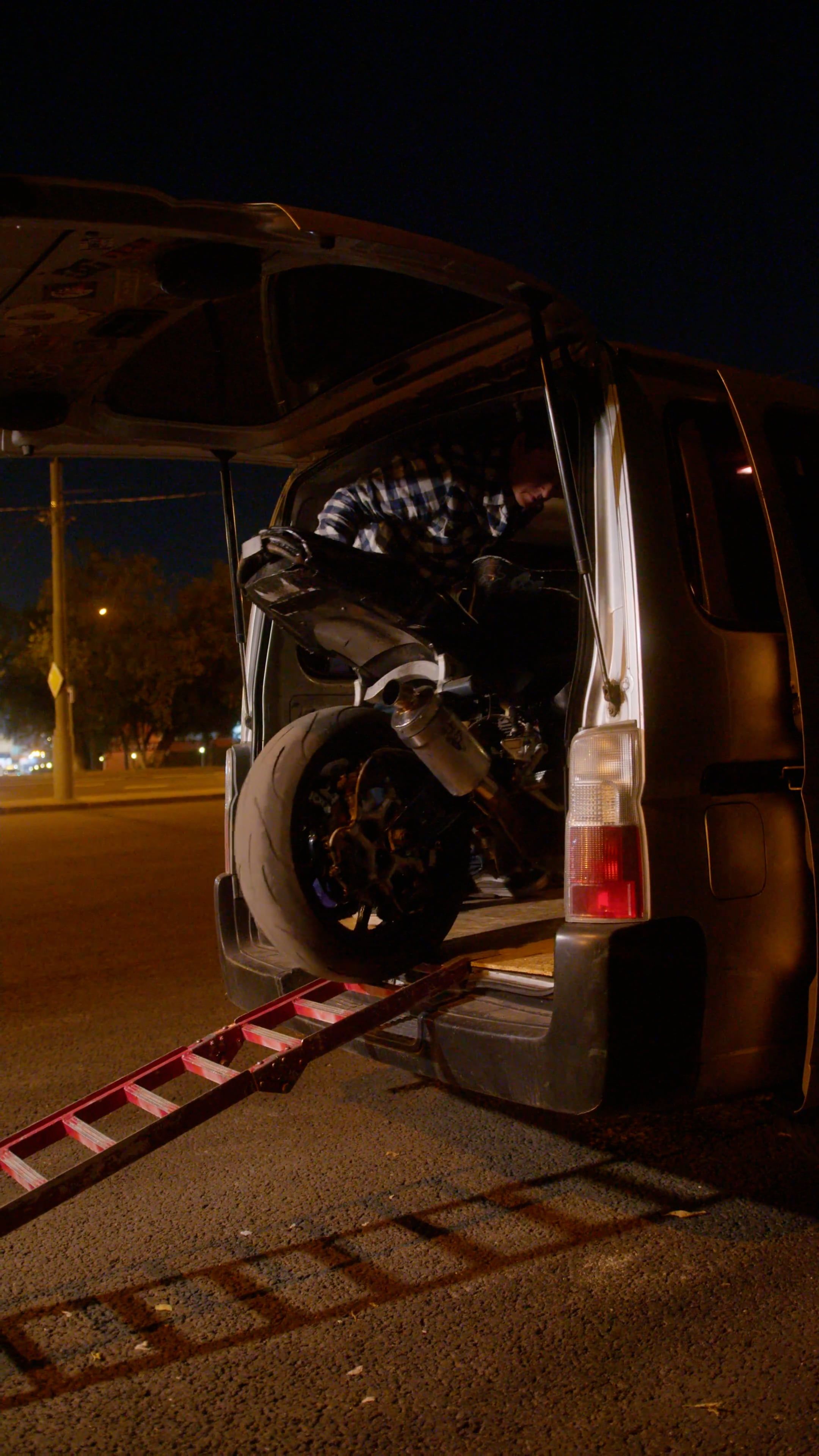 Van With Ladders Videos, Download The BEST Free 4k Stock Video Footage ...
