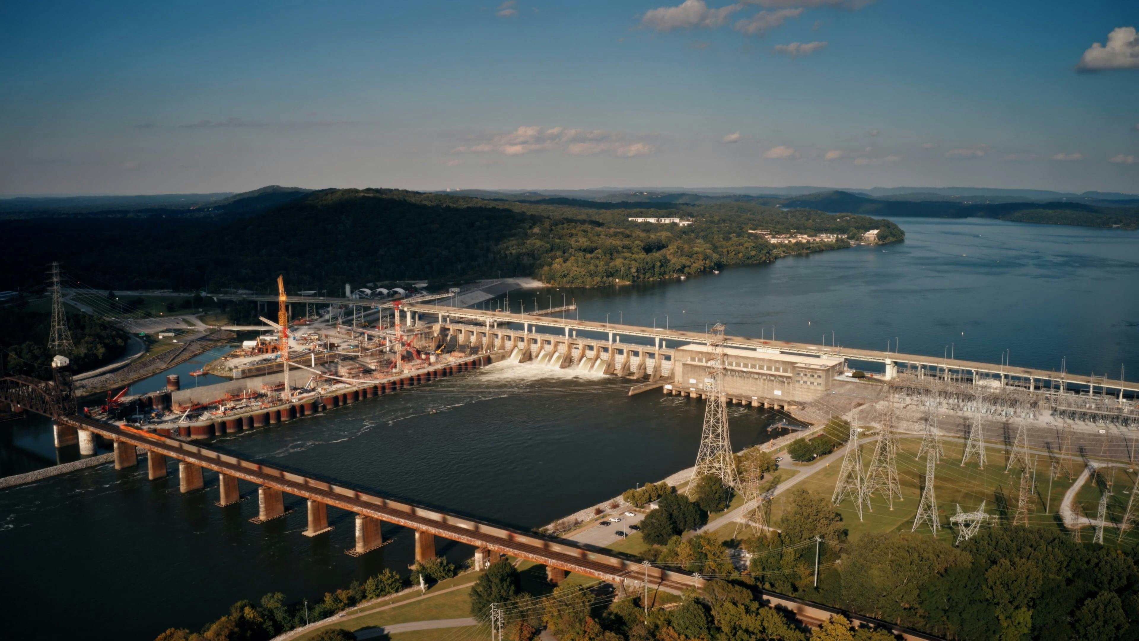 Time Lapse Of Tennessee River Free Stock Video Footage Royalty Free 4K   Aerial Chattanooga Chickamauga Dam 9698086 